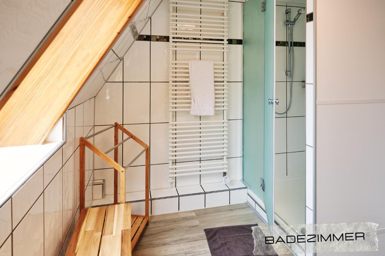 Ferienwohnung Mit Balkon In Zentraler Und Ruhiger Lage Busum Exterior photo